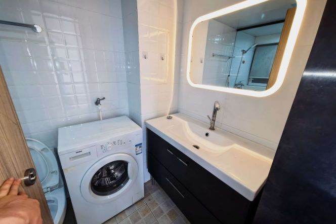 2BR Apartment near Zhongshan Park (L11/L13)