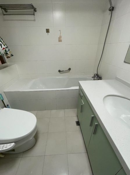 Housing image — Bathroom