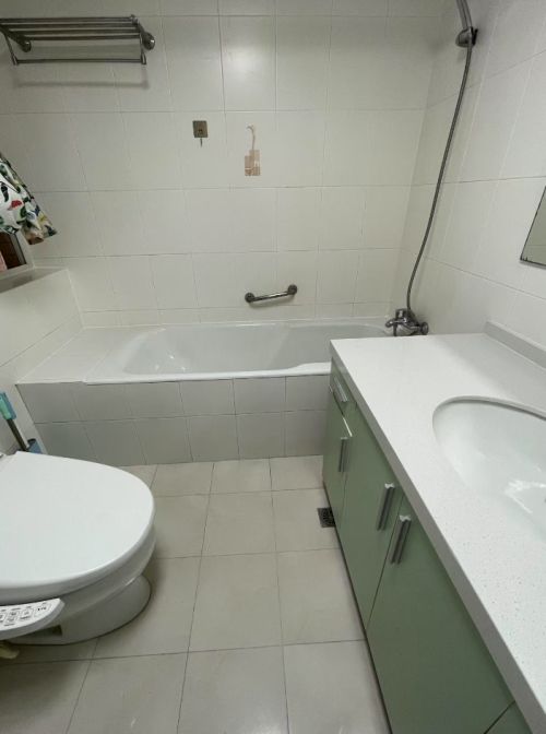 Housing image — Bathroom