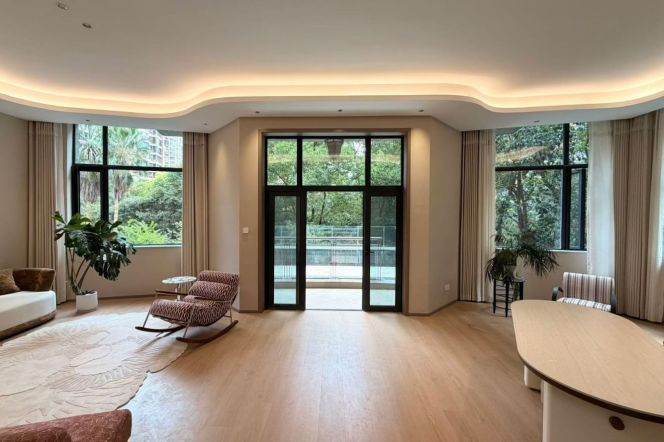 Spacious 4BR Apartment with Green View (L10/L15)