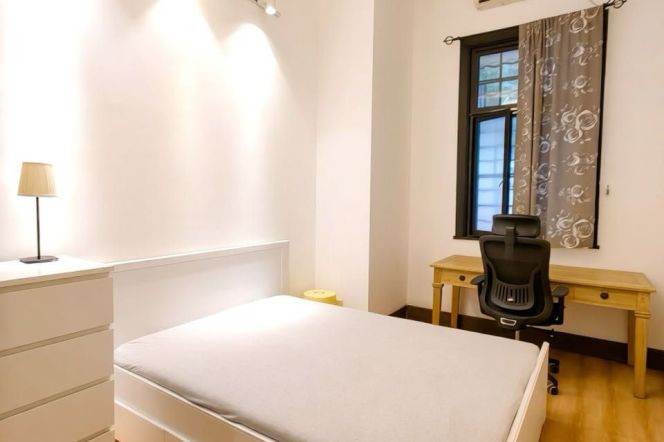 Spacious 2BR Heritage Apartment in Old Xuhui (L1/L7)