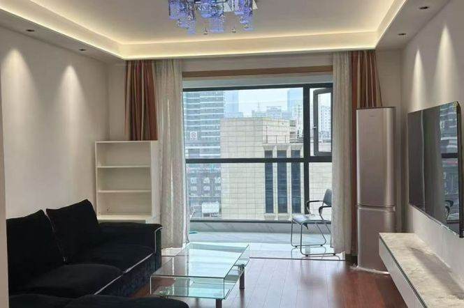 2BR Apartment in Jing'an (L7)