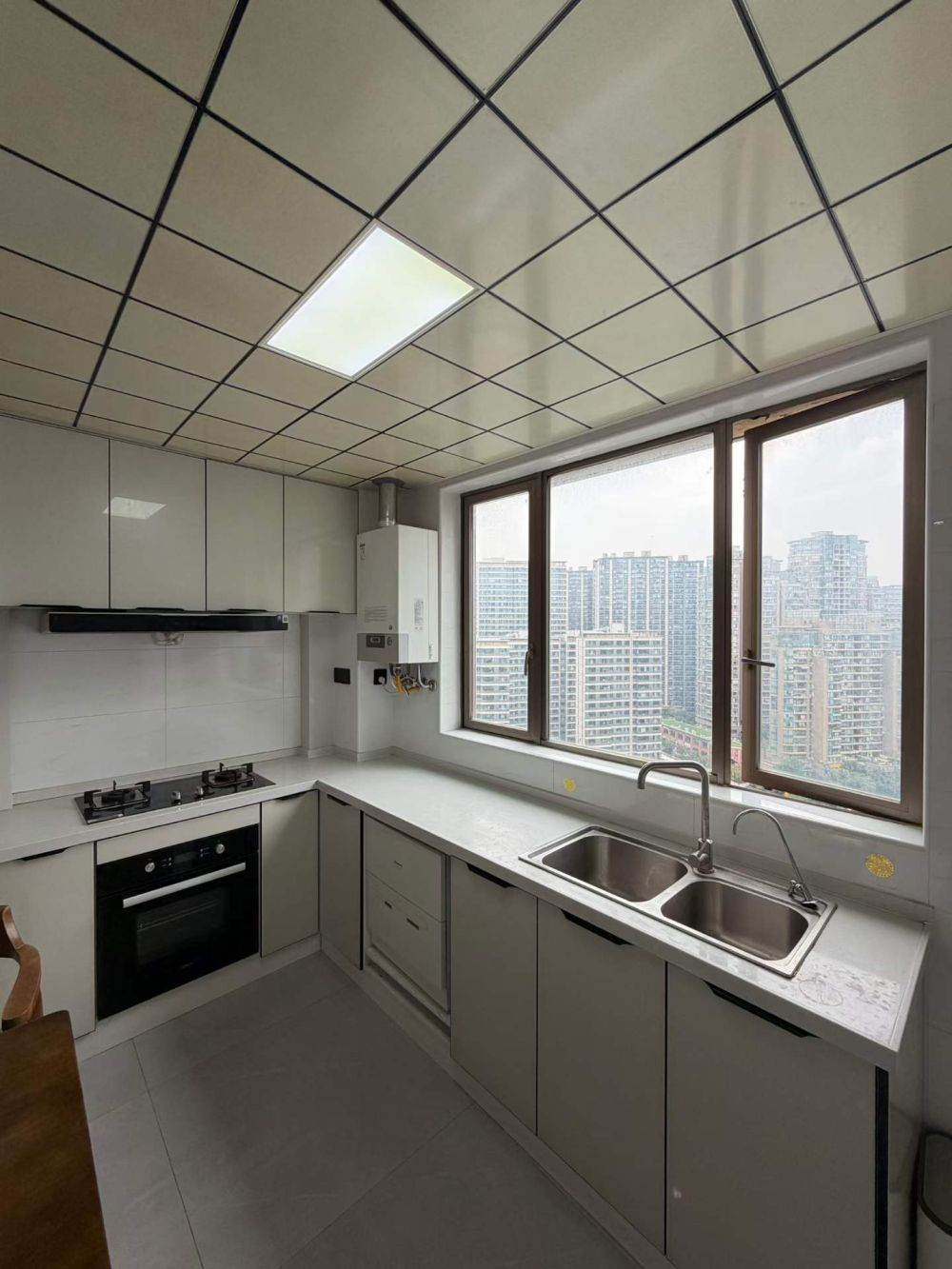 Housing image — Kitchen