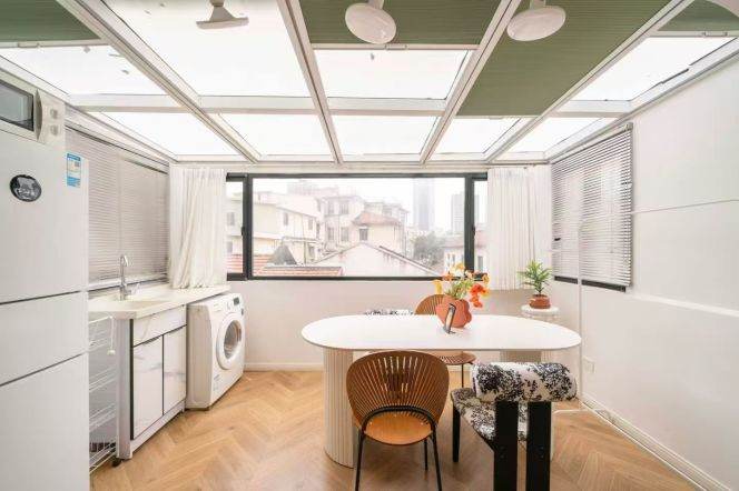1BR Lane House in Jing'an (L2/L12/L13)