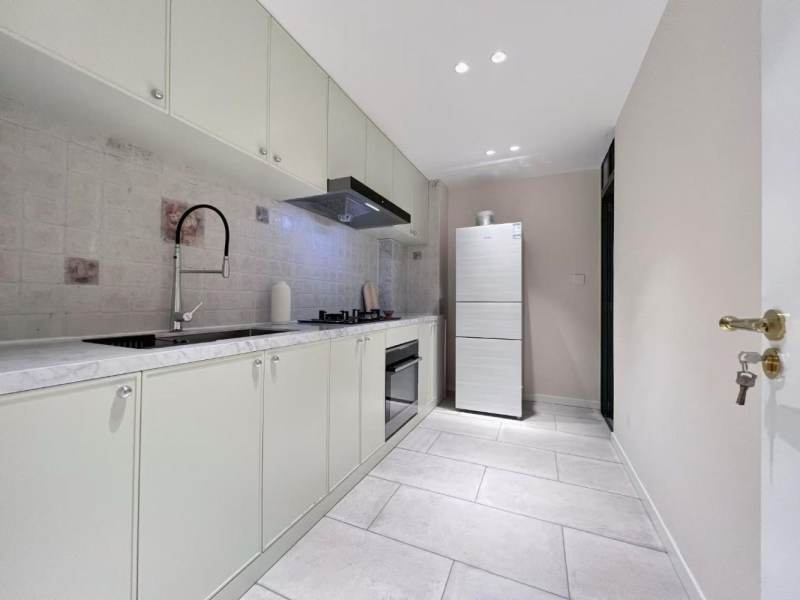Housing image — Kitchen
