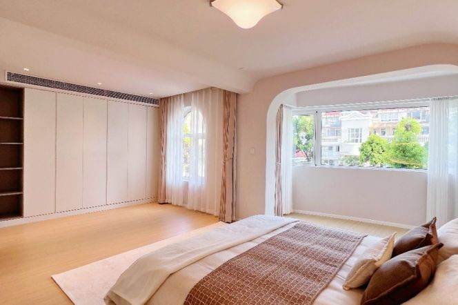 4BR Apartment in Hongqiao CBD