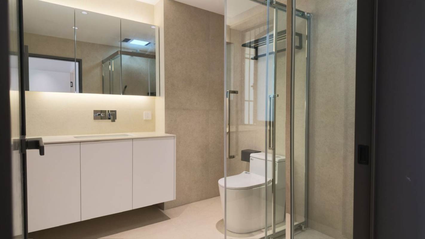 Housing image — Bathroom
