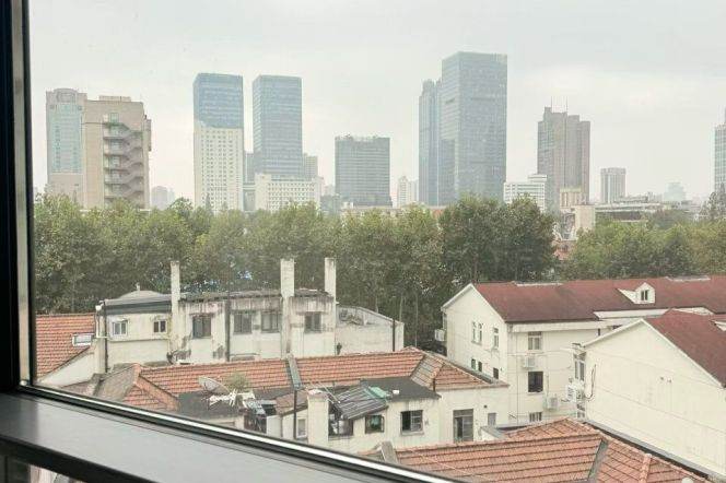 2BR Apartment at Shanghai Grand Plaza (Compound)