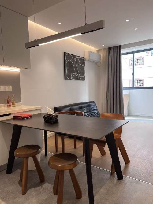 Housing image — Dining Area