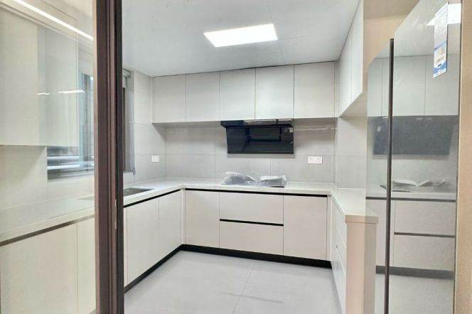2BR Apartment near Damuqiao Rd Metro (L4/L12)