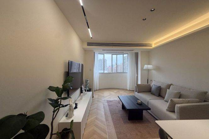 Spacious 1BR Apartment near South Shaanxi Rd Metro (L9)