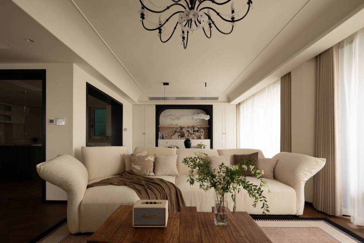 Housing image — Living Room