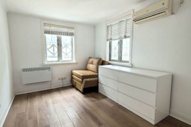 4BR Lane House in Old Xuhui