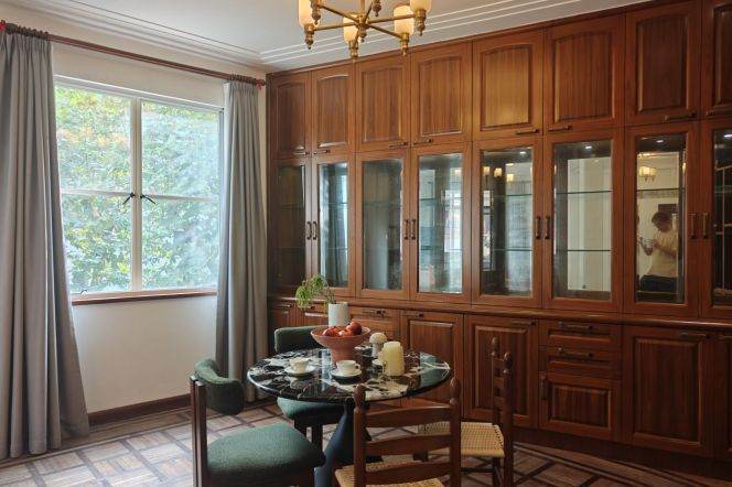 2BR Apartment in Old Xuhui (L1/L7/L10)