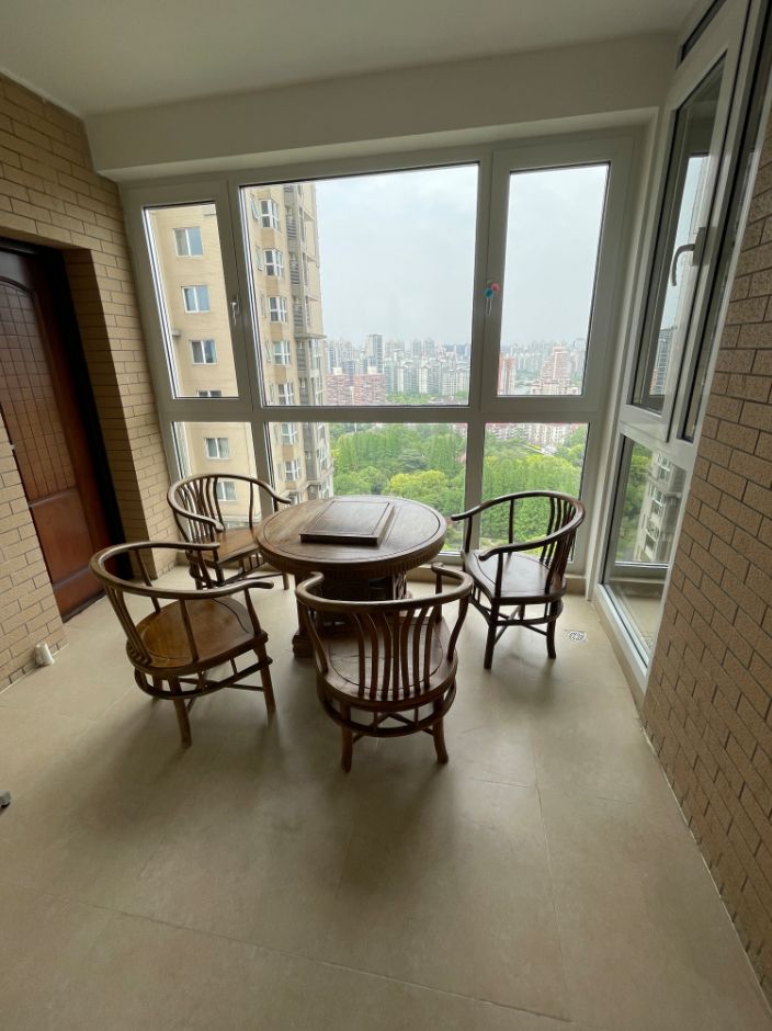 Housing image — Living Room