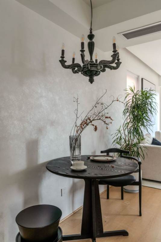 Housing image — Dining Area