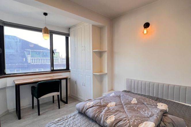 1BR Apartment in Old Xuhui (L1/L7/L9/L10)