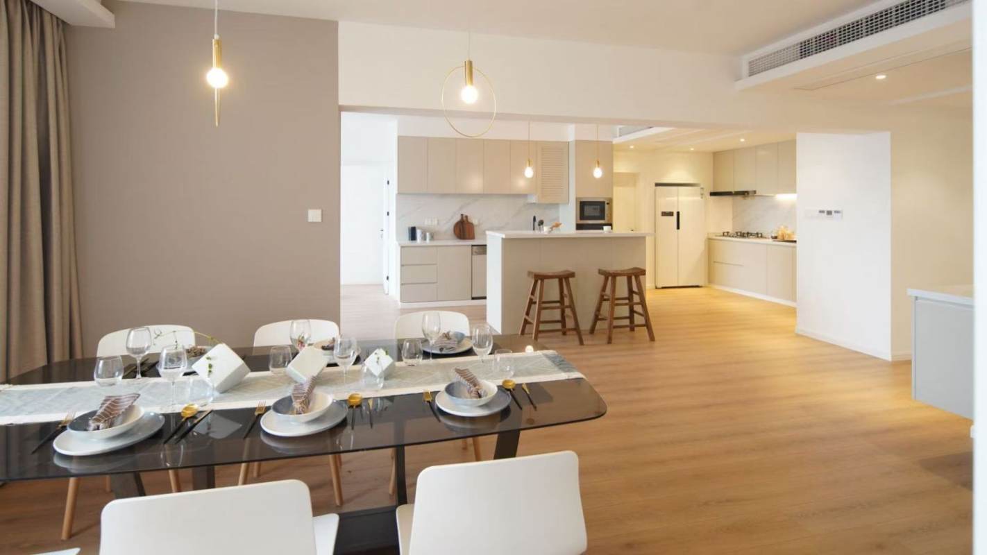 Housing image — Dining Area