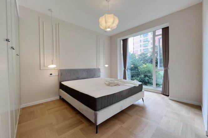 2BR Apartment near Zhongshan Park with Floor-to-Ceiling Windows (L2/L3/L4)