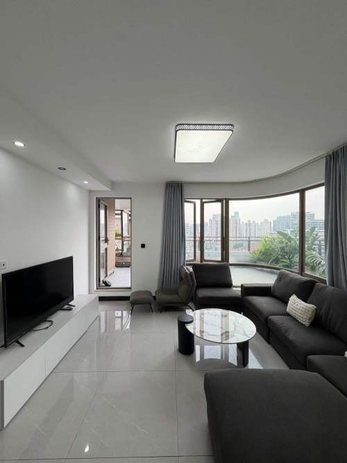 Housing image — Living Room