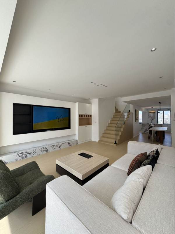 Housing image — Living Room