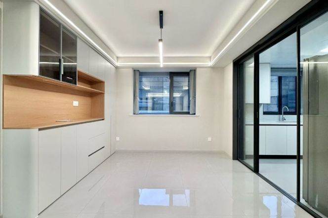 2BR Apartment near Damuqiao Rd Metro (L4/L12)