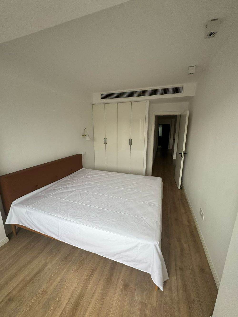 Housing image — Bedroom