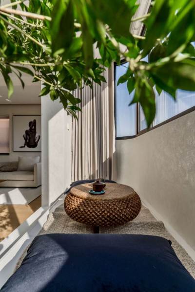 Housing image — Balcony