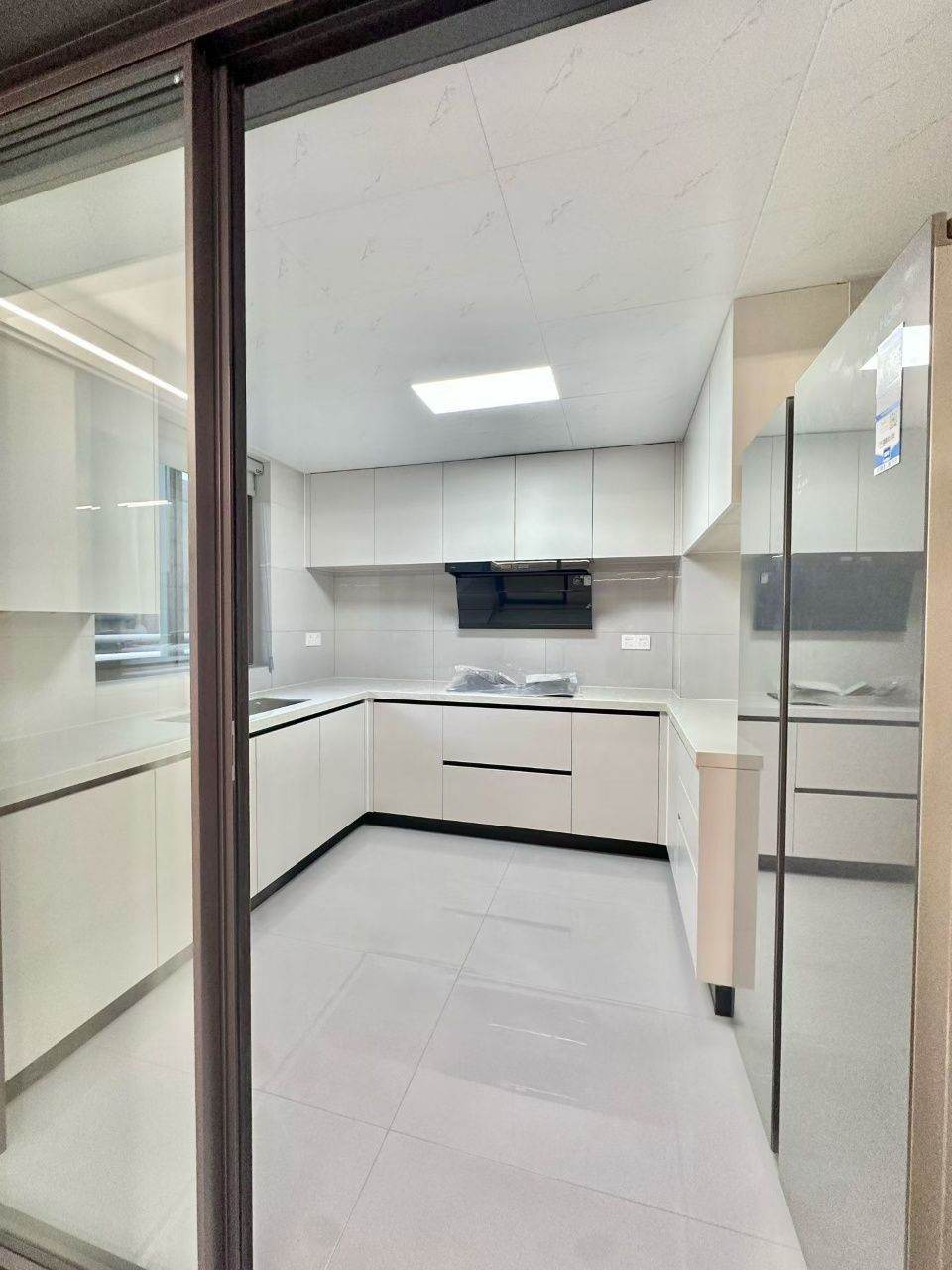 Housing image — Kitchen