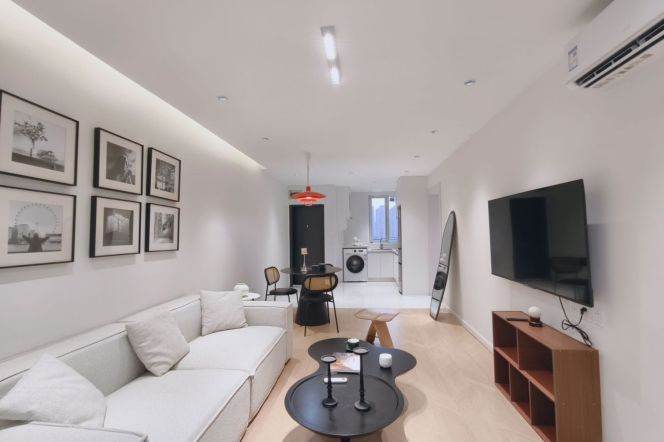 2BR Apartment near Guilin Rd Metro (L9/L15)