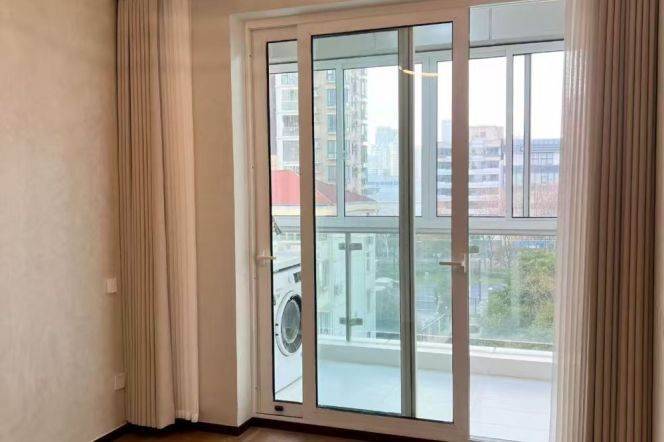 Spacious 2BR Apartment near Dapuqiao Metro (L9/L12)