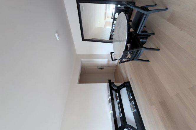 Spacious High-Ceiling 3BR Apartment in Old Xuhui with Floor-to-Ceiling Windows