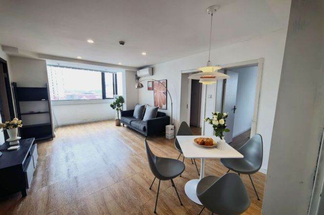 2BR Apartment near Zhongshan Park (L11/L13)