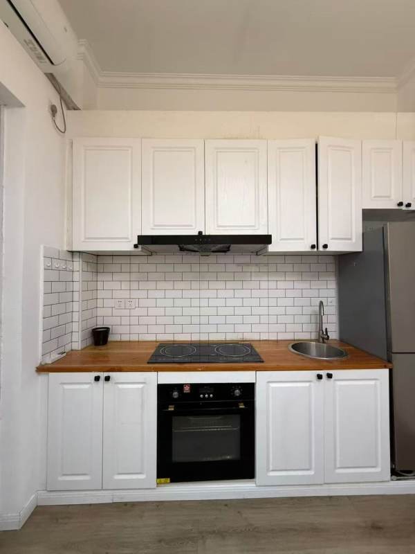 Housing image — Kitchen
