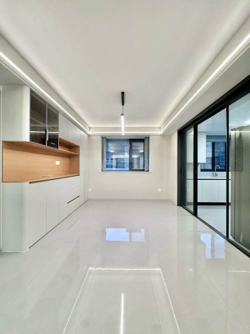 Housing image — Dining Area
