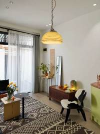 Housing image — Living Room