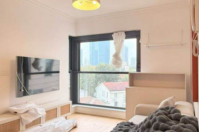 2BR Apartment at Shanghai Grand Plaza (Compound)