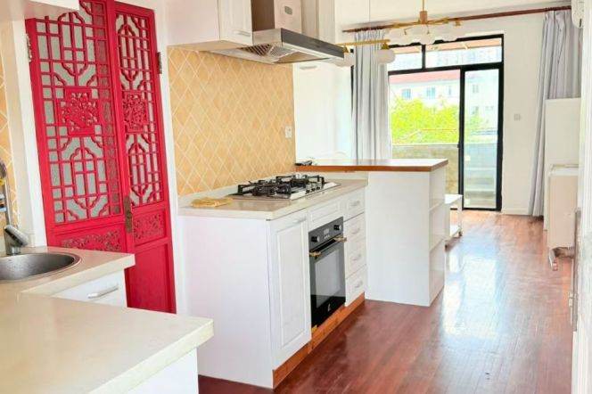 1BR Apartment in Old Xuhui