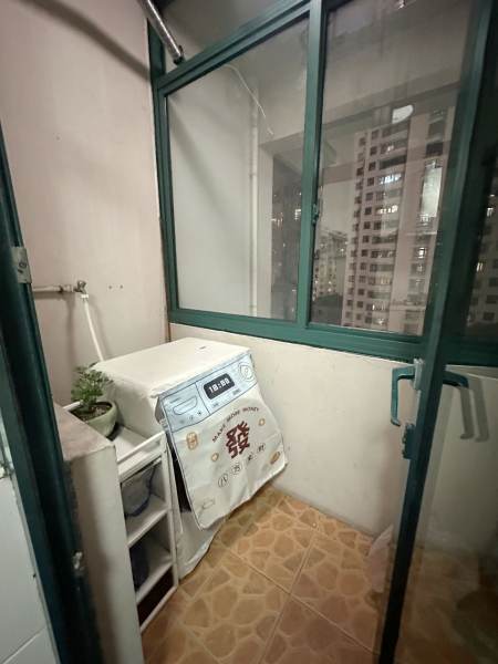 Housing image — Balcony