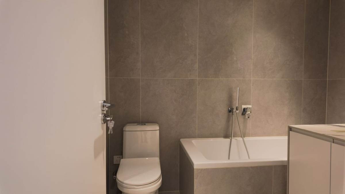 Housing image — Bathroom