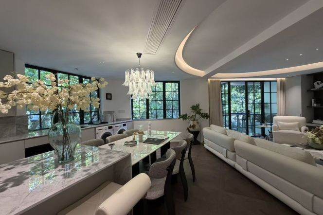 3BR Heritage Apartment in Xujiahui (L10/L11)