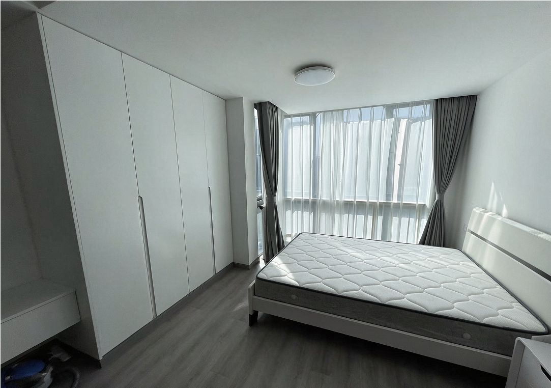 Housing image — Bedroom