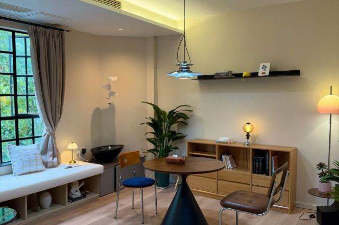 Spacious 1BR Apartment in Jing'an (L2/L7/L14)