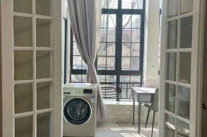 Spacious 1BR Heritage Apartment near Luwan Stadium (L9)
