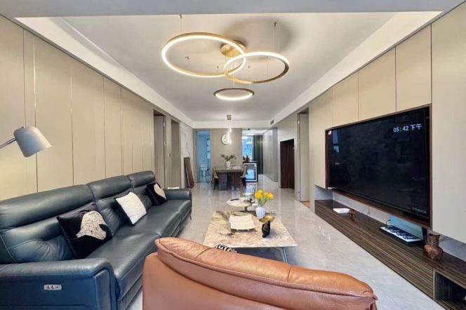 3BR Apartment in Jing'an