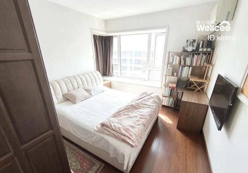 Housing image — Bedroom