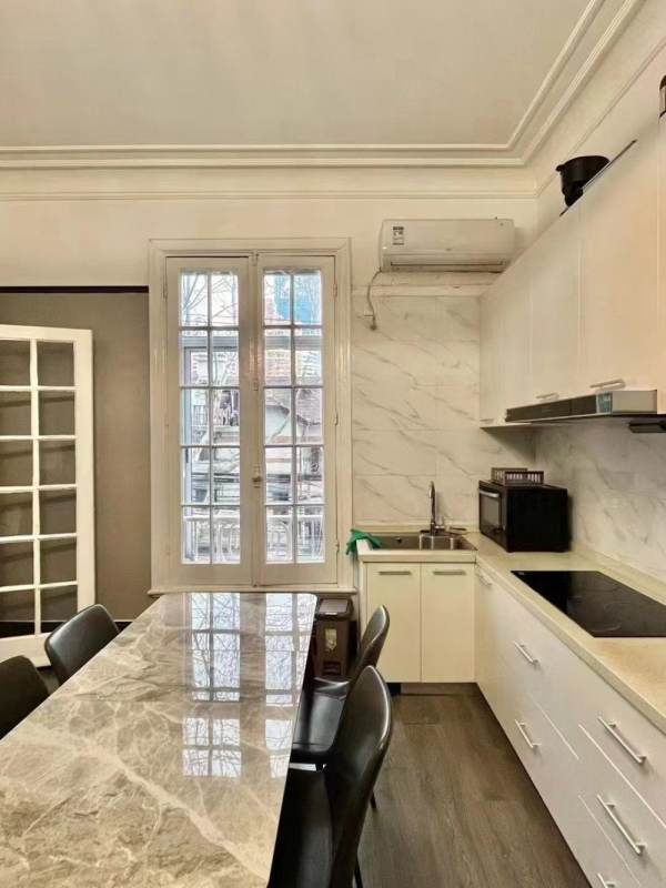 Housing image — Dining Area