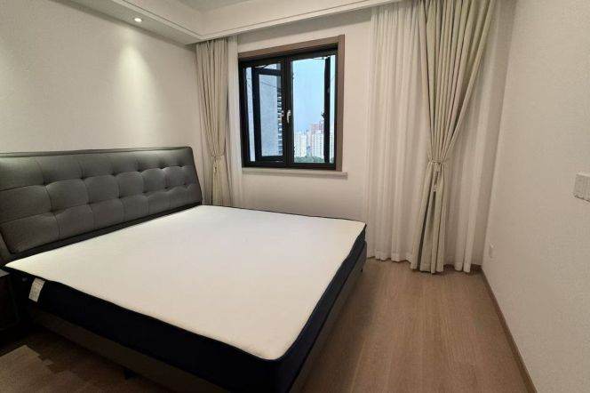 2BR Apartment near Songyuan Rd Metro (L15)
