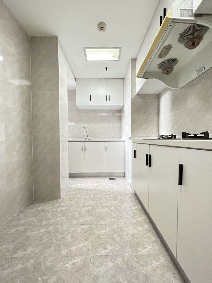 Housing image — Kitchen
