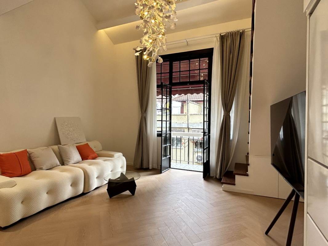 Housing image — Living Room